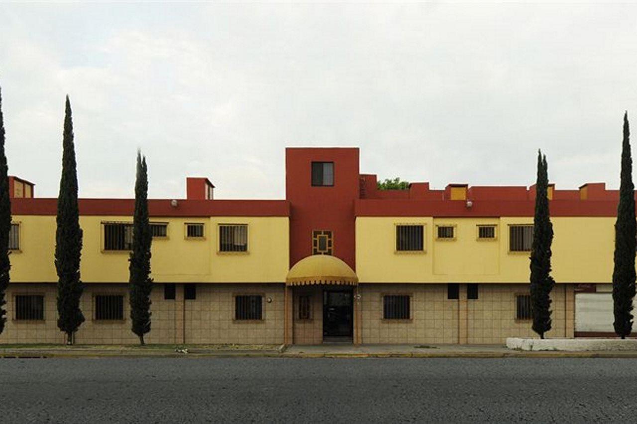 Hotel Arboledas Industrial Гвадалахара Екстер'єр фото